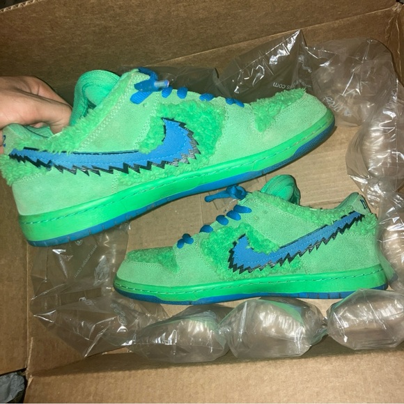 Nike SB Greatful dead edition